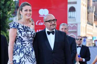 Foto Gian Mattia D’Alberto/ LaPresse 30-08-2023 Venezia Spettacolo 80. Mostra internazionale d’arte cinematografica Red Carpet di apertura del Festival di Venezia Nella Foto: Ministro della cultura Gennaro Sangiuliano e la moglie Federica Corsini 2023-08-30 Venice Entertainment 80th International Film Festival Venice Film Festival Opening Red Carpet In the picture: Minister of Culture Gennaro Sangiuliano and his wife Federica Corsini