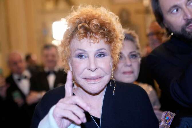 Italian Singer Ornella Vanoni arrives to attend La Scala opera house’s gala season opener, Giuseppe Verdi’s opera ‘Don Carlo’ at the Milan La Scala theater, Italy, Thursday Dec. 7, 2023. The season-opener Thursday, held each year on the Milan feast day St. Ambrose, is considered one of the highlights of the European cultural calendar. (AP Photo/Luca Bruno)