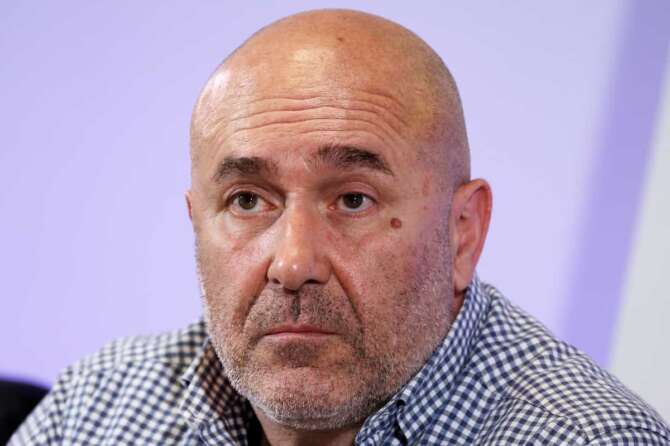 Stefano Bandecchi nella sede dell’università Niccolò Cusano durante la conferenza stampa per illustrare il ricorso contro l’esclusione della lista di Alleanza Popolare per le elezioni europee dalla circoscrizione centro. Roma, Venerdì, 3 Maggio 2024 (Foto Roberto Monaldo / LaPresse) Stefano Bandecchi in the headquarters of the Niccolò Cusano University during the press conference to illustrate the appeal against the exclusion of the Popular Alliance list for the European elections from the central district. Rome, Friday, May 3, 2024 (Photo by Roberto Monaldo / LaPresse)