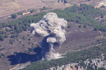 Israele continua ad attaccare Hezbollah, Netanyahu ordina la presa del Libano: “Tenetevi pronti”