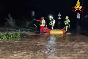 FOTO DA X (VIGILI DEL FUOCO)