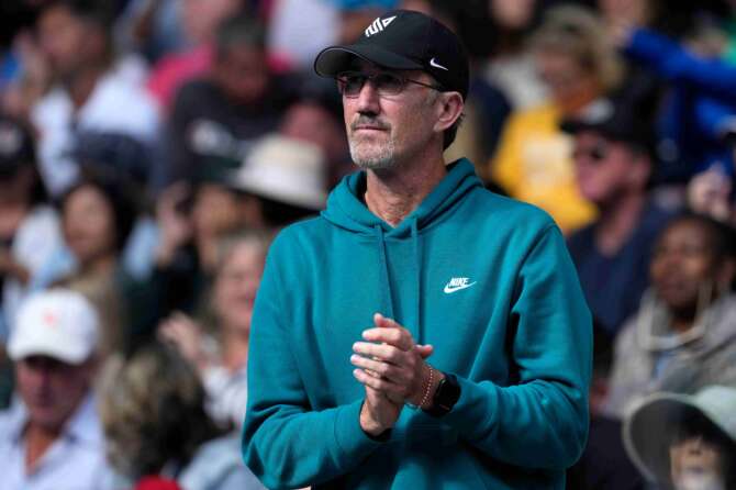 Darren Cahill: chi è l’allenatore di Jannik Sinner. Chi ha allenato in passato, lo stipendio e la moglie. Il video in lacrime