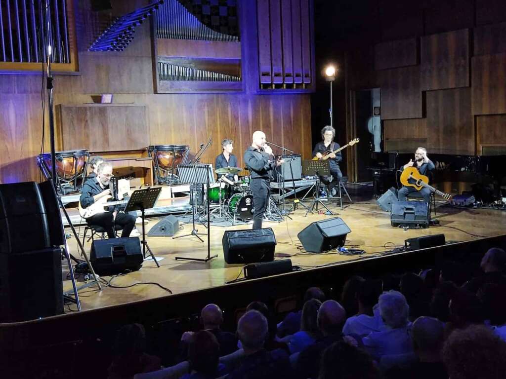 Raiz canta Sergio Bruni al conservatorio di San Pietro a Majella: “Felice di esibirmi nel tempio della musica napoletana” Raiz canta Sergio Bruni al conservatorio di San Pietro a Majella: “Felice di esibirmi nel tempio della musica napoletana”