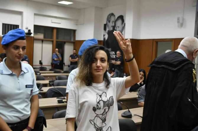 Assolta Maysoon l’attivista curda perseguitata in Italia