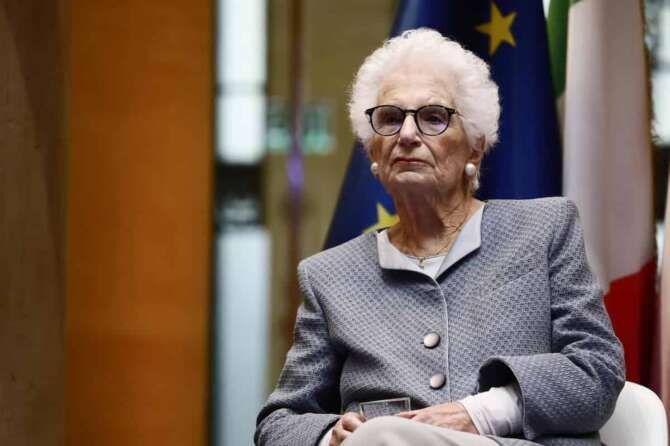 La senatrice Liliana Segre partecipa alla Presentazione del libro Il Nemico Ideale di Natania Zevi — Roma, Italia – Giovedi , 14 Ottobre 2024 (foto Cecilia Fabiano/LaPresse) Senator Liliana Segre in the presentation of the book Il Nemico Ideale by Natania Zevi — Rome , Italy – Thursday October 14 , 2024 (photo Cecilia Fabiano / LaPresse)