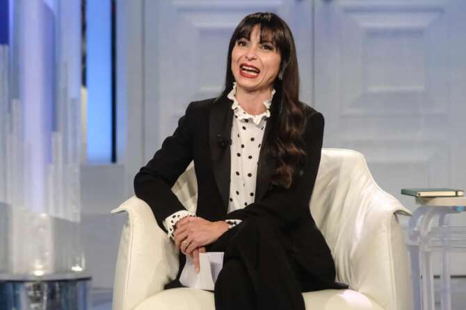 Stefania Proietti, Sindaco di Assisi centro sinistra, candidata alla presidenza nelle elezioni regionali nella Regione Umbria ospiti di Bruno Vespa nella trasmissione Porta a Porta, Rai Uno, a Roma, Mercoledì 13novembre 2024 (foto Mauro Scrobogna /LaPresse) Stefania Proietti, Major of Assisi centre left, candidate for the presidency in the regional elections in the Umbria Region, guests of Bruno Vespa on the programme Porta a Porta, Rai Uno, in Rome, Wednesday November 13 2024 (Photo by Mauro Scrobogna / LaPresse)