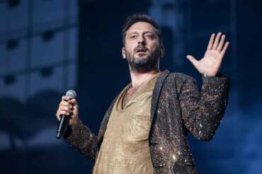 Foto LaPresse 13 Giugno, 2022 Milano, Italia News Il concerto di Cesare Cremonini allo Stadio di San Siro. Nella foto: Cesare Cremonini Photo LaPresse June 13, 2022 Milan, Italy News Cesare Cremonini’s concert at the San Siro Stadium. In the picture: Cesare Cremonini