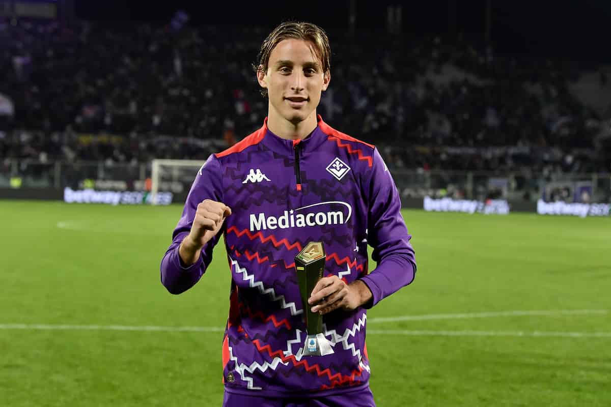 Il centrocampista della Fiorentina Edoardo Bove