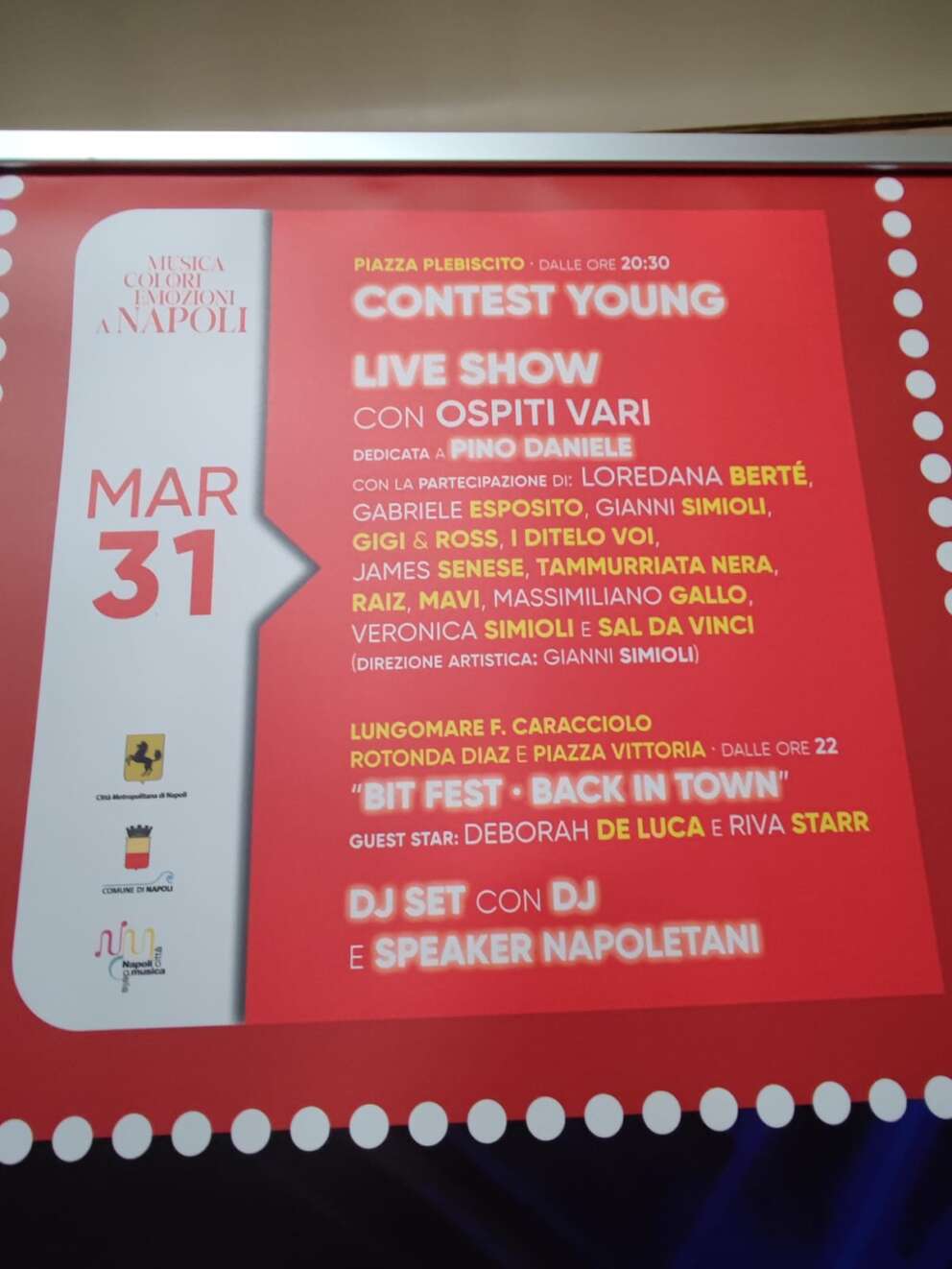 Capodanno 2024-2025 a Napoli, tutti gli eventi e i concerti in programma: una festa lunga quattro giorni