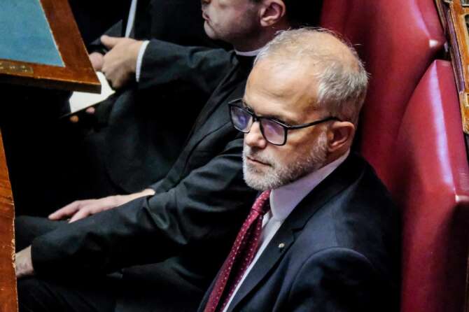 Ernesto Ruffini lascia l’Agenzia delle Entrate: “Tasse non sono pizzo di Stato. Non entro in politica”