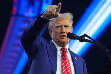 Trump vuole Panama e Groenlandia, le mire del presidente Usa sul Canale e sull’isola (controllata dalla Danimarca)