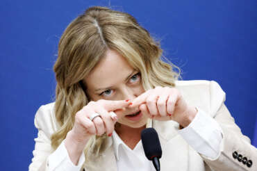 La presidente del Consiglio Giorgia Meloni durante la conferenza stampa organizzata dal Consiglio nazionale dell’ Ordine dei giornalisti e dall’Associazione stampa parlamentare, Roma, Giovedì, 9 Gennaio 2025 (Foto Roberto Monaldo / LaPresse)
 
Prime minister Giorgia Meloni during the press conference organized by National council of the Order of journalists and the Parliamentary press association, Rome, Thursday, Jan. 9, 2025 (Photo by Roberto Monaldo / LaPresse)