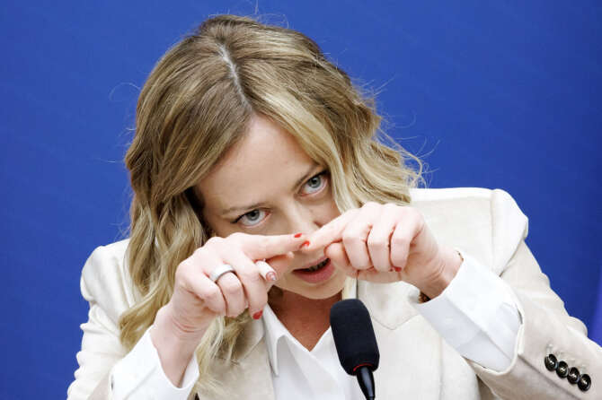 La presidente del Consiglio Giorgia Meloni durante la conferenza stampa organizzata dal Consiglio nazionale dell’ Ordine dei giornalisti e dall’Associazione stampa parlamentare, Roma, Giovedì, 9 Gennaio 2025 (Foto Roberto Monaldo / LaPresse)
 
Prime minister Giorgia Meloni during the press conference organized by National council of the Order of journalists and the Parliamentary press association, Rome, Thursday, Jan. 9, 2025 (Photo by Roberto Monaldo / LaPresse)