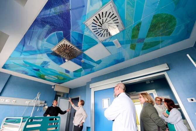 Ospedale Pascale: l’Accademia di Belle Arti colora il reparto di Ematologia, i disegni scelti dai pazienti