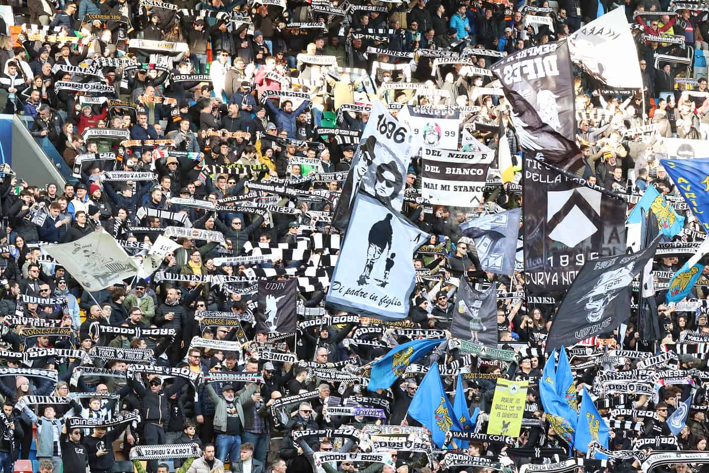 Tifosi ultrà del Venezia e dell'Udinese