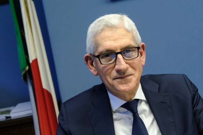 Giovanni Caravelli, il capo degli 007 è l’informatore di Almasri: così ha svelato a Tripoli i nomi dei ricercati della Cpi