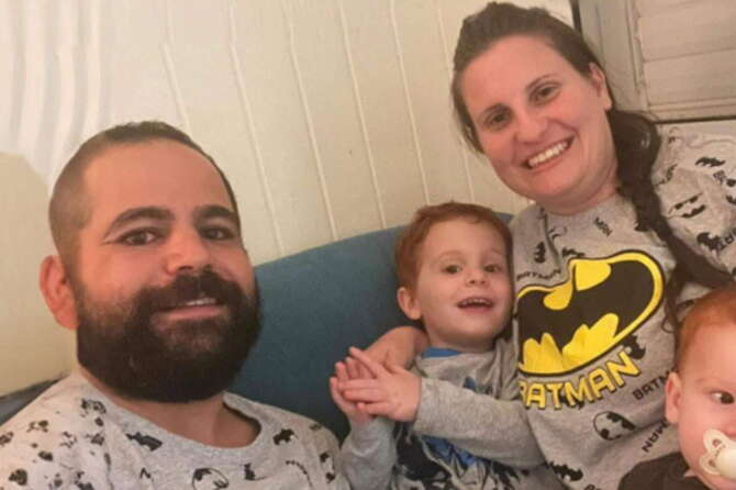 Shiri Bibas, giallo sulla mancata restituzione del corpo da Hamas ad Israele: “Scambiato per errore”