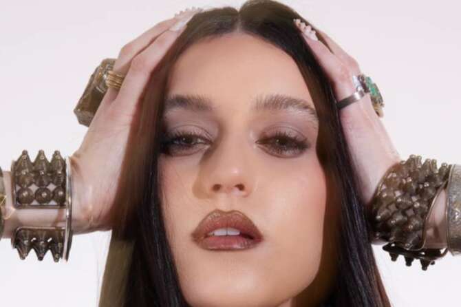 Fonte profilo Facebook