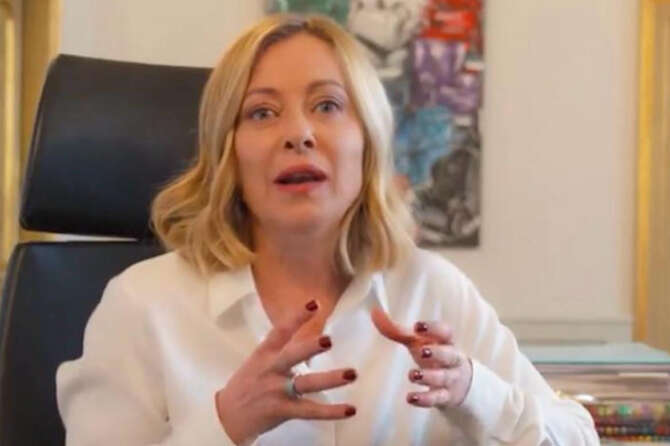 Decreto Bollette, come funziona il nuovo “bonus” contro il caro-energia: quanto vale lo sconto a famiglie e imprese