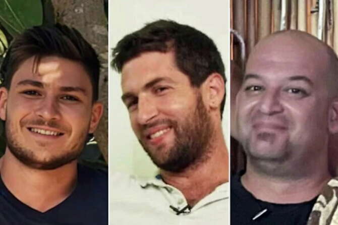 Gaza, Hamas annuncia i tre ostaggi da liberare: hanno doppia cittadinanza, rapiti il 7 ottobre dal kibbutz di Nir Oz