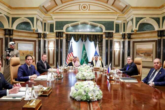 “Riad non è Yalta, il risultato può generare il caos”, parla Stefano Silvestri