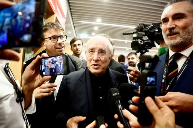 Il giudice dà ragione a Dell’Utri: il processo trasloca a Milano