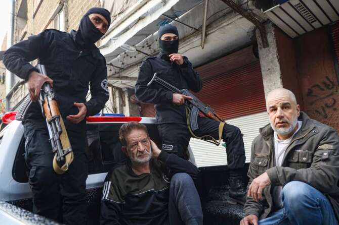 Cosa sta succedendo in Siria, escalation di violenza fa strage tra i civili: almeno 13 bambini morti