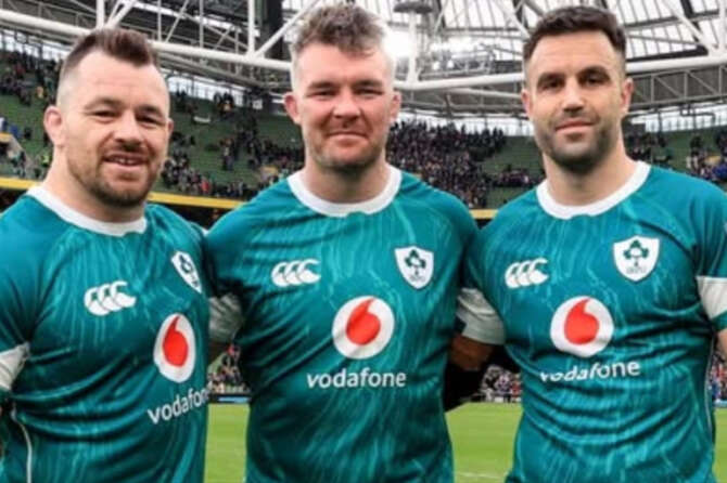 Da sinistra: Cian Healy, Peter O’Mahony, e Conor Murray