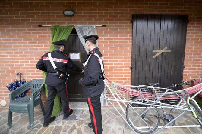 Giallo a Valbrembo, uomo trovato morto in casa: sospetto omicidio, ferite profonde alla testa