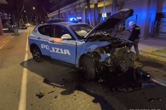 Pagina Facebook deputato Francesco Emilio Borrelli