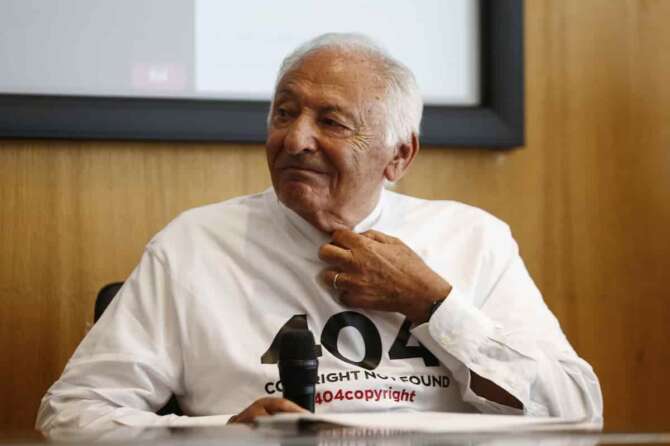 Foto Cecilia Fabiano/ LaPresse 09 Giugno 2020 Roma (Italia) Cronaca conferenza stampa “Direttiva Copyright: fate presto, fate subito! La cultura ci rende liberi, ma può essere libera solo grazie al diritto d’autore” Nella Foto : Mogol Photo Cecilia Fabiano/LaPresse June 09, 2020 Rome (Italy) News Press conference for right to the copyright In the Pic: Mogol