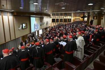 Il Conclave dal 7 maggio, la data per eleggere il successore di Papa Francesco: la scelta delle Congregazioni dei cardinali