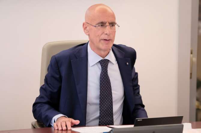 Perché Michele Prestipino è indagato: chi di intercettazioni ferisce…