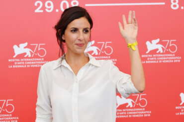 Francesca Mannocchi, la giornalista affetta da sclerosi multipla e l’odissea delle terapie: “Esami solo se paghi”