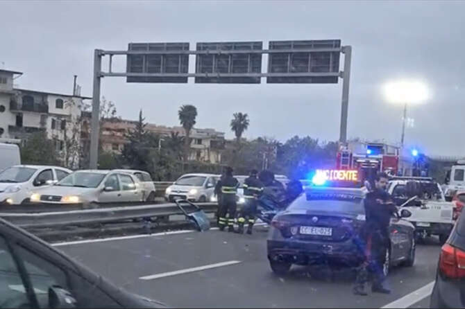 Incidente mortale sull’Asse Mediano a Casandrino: il 60enne Antonio Vollaro ha perso la vita