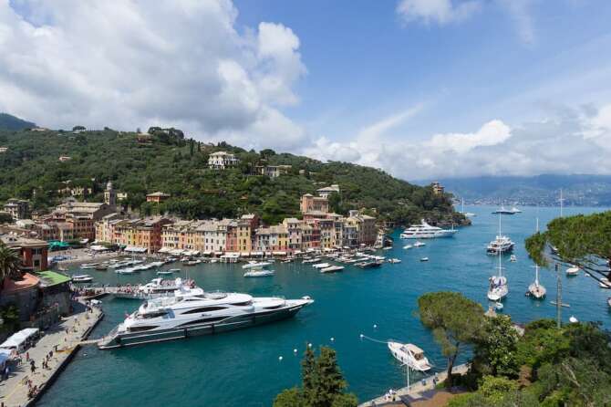 Quali sono le città più ricche d’Italia: svetta Portofino e in top ten c’è Milano, sul fondo Cavargna