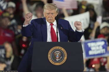 Dazi, guerra in tribunale tra Trump e giudici “golpisti”: la Corte d’Appello congela la sentenza contro la Casa Bianca