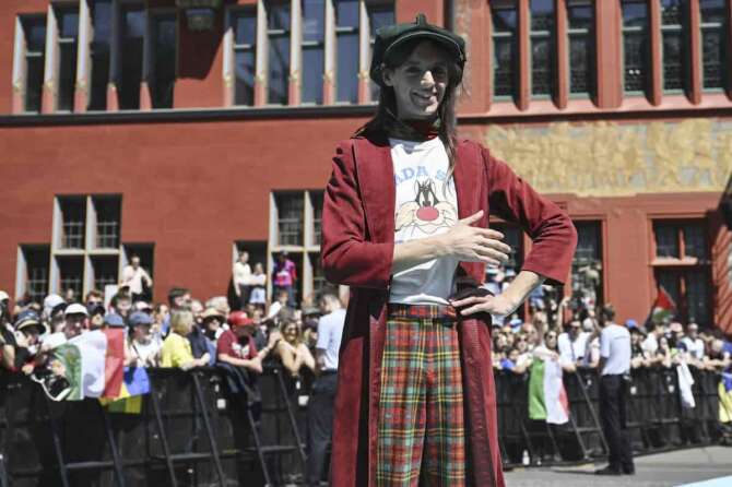 Italy’s Lucio Corsi poses for a photo, during the opening ceremony of the 69th Eurovision Song Contest, in Basel, Switzerland, Sunday, May 11, 2025. (Peter Schneider/Keystone via AP)