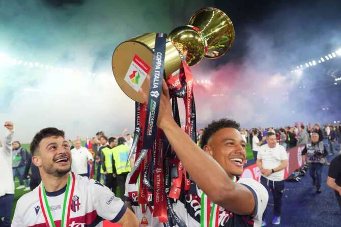Bologna’s Riccardo Orsolini , Bologna’s Dan Ndoye celebrate wiining the trophy after the Italian Cup final soccer match between Milan and Bologna at Rome’s Olympic Stadium, Italy. Wednesday, May 14, 2025. Sport Soccer (photo by Spada/LaPresse)