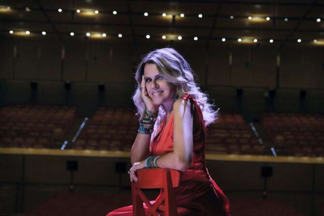 “Il Viaggio” al Parco della Musica: lo spettacolo D’altro Canto con Carmen Consoli e Neri Marcorè