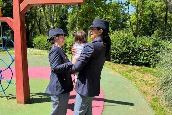 Novara, ritrovata bimba di 14 mesi scomparsa da un anno: positiva alla cocaina, voluta dal padre per ottenere il permesso di soggiorno