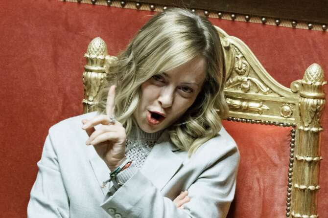Meloni, il “premier time” al Senato: “Non mi dimetto se riforme non passano. Entro 2025 2% Pil per la difesa”