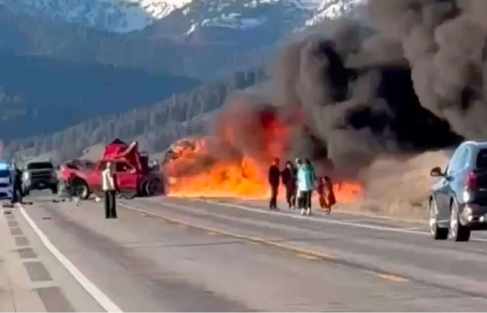 Incidente d’auto vicino il parco di Yellowstone, sette morti: una italiana nella strage di turisti
