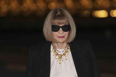 Anna Wintour poses for photographers upon arrival for Le Grand Diner du Louvre during the Fall/Winter 2025-2026 Womenswear fashion week, Tuesday, March 4, 2025, in Paris. (Photo by Scott A Garfitt/Invision/AP)