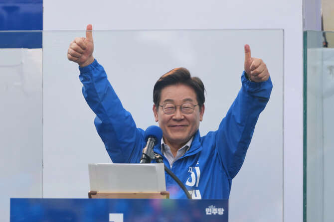 Corea del Sud, le presidenziali al progressista Lee Jae-myung: tonfo dei conservatori dopo lo scandalo della legge marziale