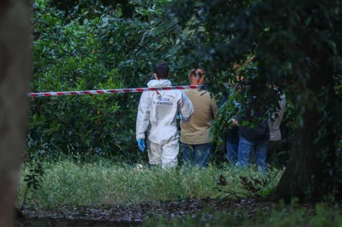 Roma, trovati i cadaveri di una neonata e una donna a Villa Pamphili