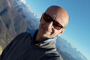 Fonte profilo Facebook