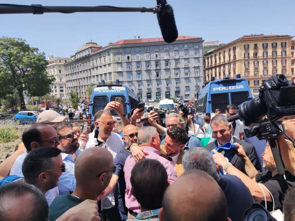 mertens-cittadino-onorario-napoli-starace-1