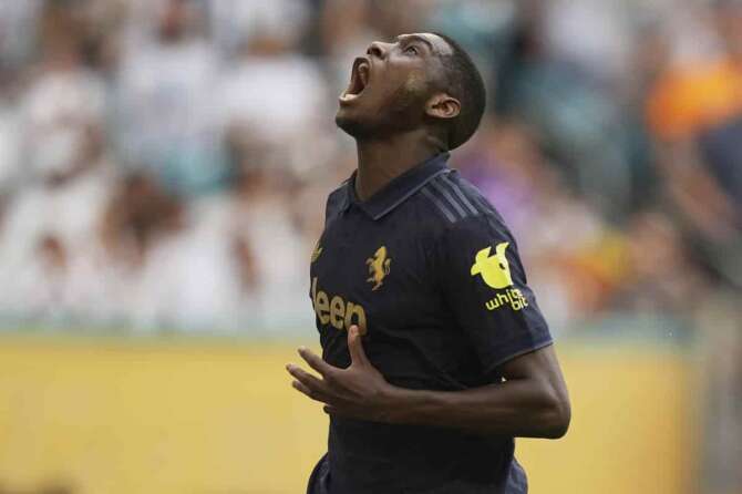 Juventus’ Randal Kolo Muani reacts during the Club World Cup round of 16 soccer match between Real Madrid and Juventus in Miami Gardens, Fla., Tuesday, July 1, 2025. (AP Photo/Rebecca Blackwell)