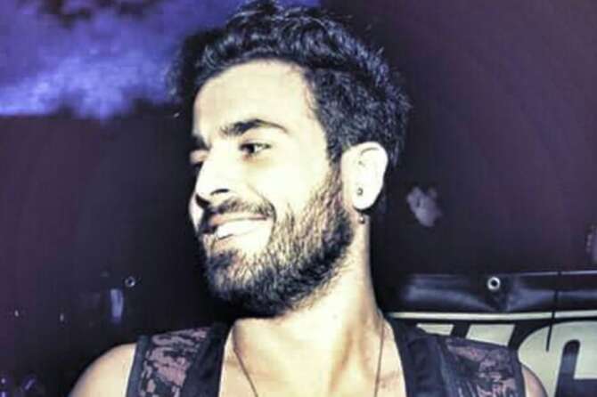 Fonte profilo Facebook